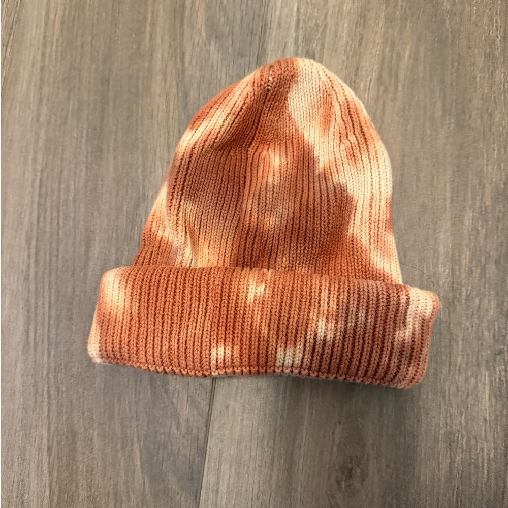 Lucky Brand Orange and Cream Knit Beanie - Picture 2 of 2